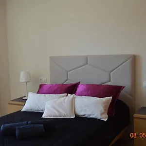 Bright, Modern In The Heart Of Appartement